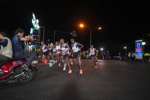 BIB: 
                            <button type="button" onclick="openModal(22964239)" class="btn btn-primary btn-sm float-right btn-popup" data-toggle="modal" data-target=".modal-high-quality">
                        <i class="fas fa-shopping-cart"></i> Add to Cart
                    </button>
                                            <button type="button" onclick="isThisMe(22964239, true)" class="btn btn-success btn-sm float-right btn-popup btn-isme hidden" data-toggle="tooltip" data-placement="bottom" title="นี่คือรูปของคุณใช่ไหม คลิกที่นี่เพื่อเอาเข้าอัลบั้ม">
                        <i class="fas fa-plus"></i> Add to album
                    </button>
                    <button type="button" onclick="isThisMe(22964239, false)" class="btn btn-warning btn-sm float-right btn-popup btn-isnotme hidden">
                        <i class="fas fa-ban"></i> Remove from album
                    </button>